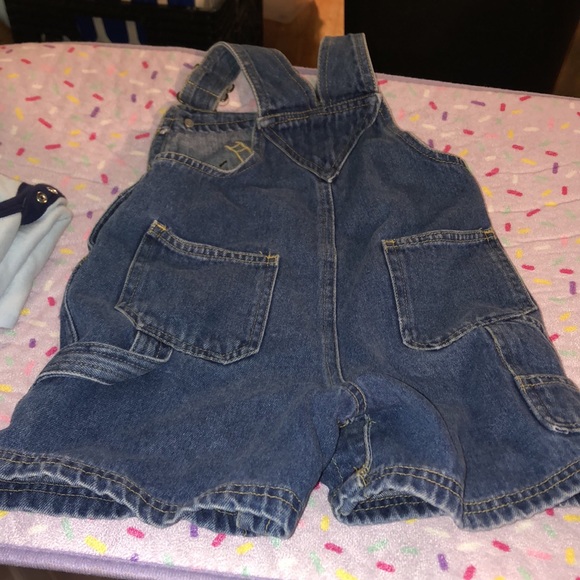 Set of 24 months, onesie and short overalls - Picture 11 of 11
